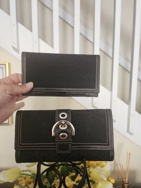 Coach Hampton Signature Black Buckle Wallet & check book cover